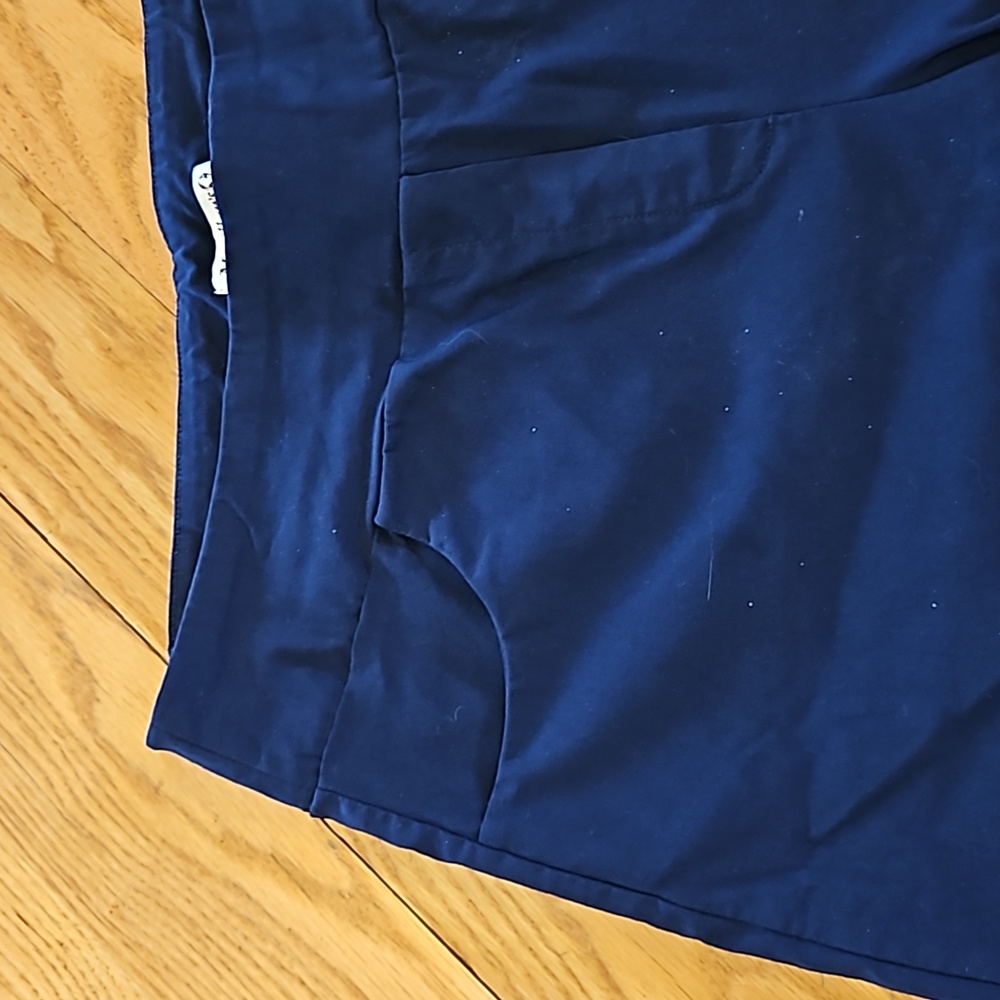 MAGELLAN'S SHORTS L NAVY BLUE BERMUDA POCKETS LIKE NEW - Picture 2 of 6
